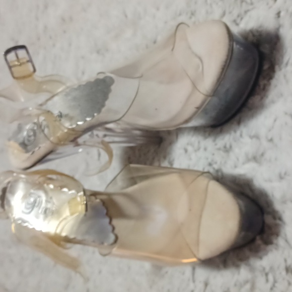 Size 9 Light Up Clear Stiletto Platform Heels - Picture 2 of 6